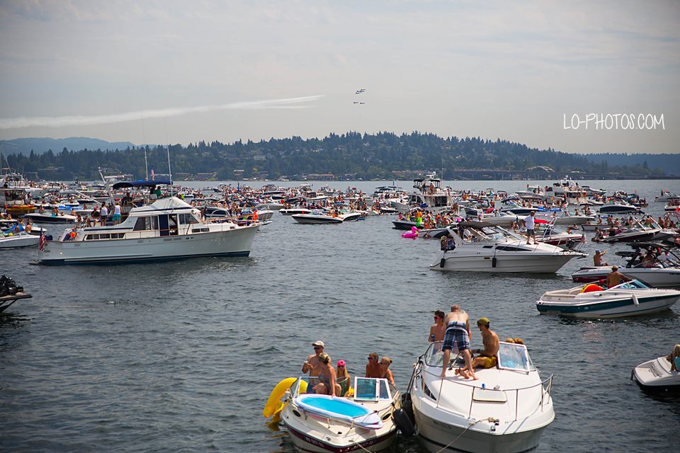 Blue Angels performing at Seattle's Sea Fair air show