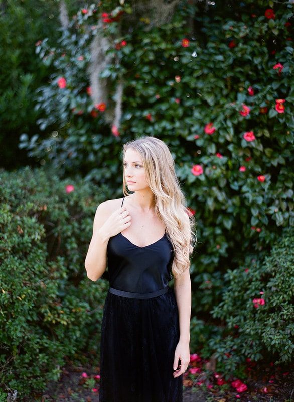 Bridal styled shoot beneath live oaks at Middleton Place, Charleston.