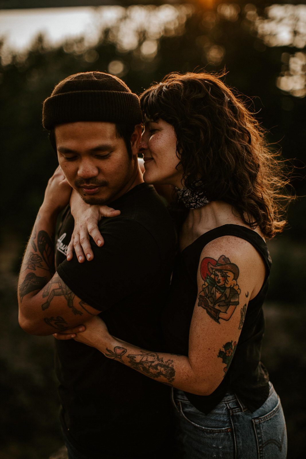Detail shot of the couple holding hands near Mt. Hood, later in the golden hour session