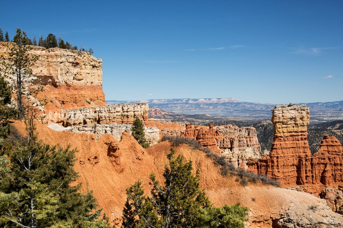 Hoodoo rock spires at Bryce Canyon National Park, Utah
