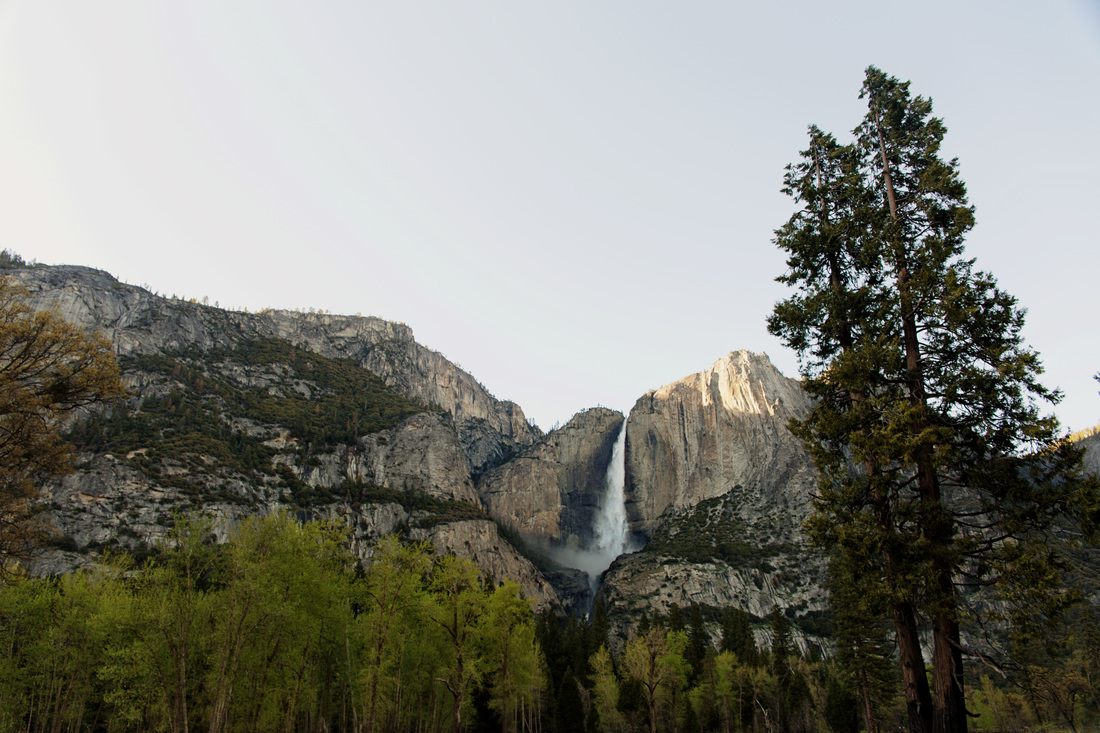 A winding mountain road leading into Yosemite National Park