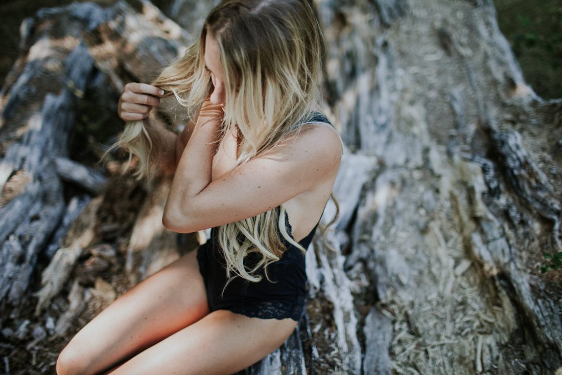 Candid summer portrait from the Free People Pacific Northwest shoot