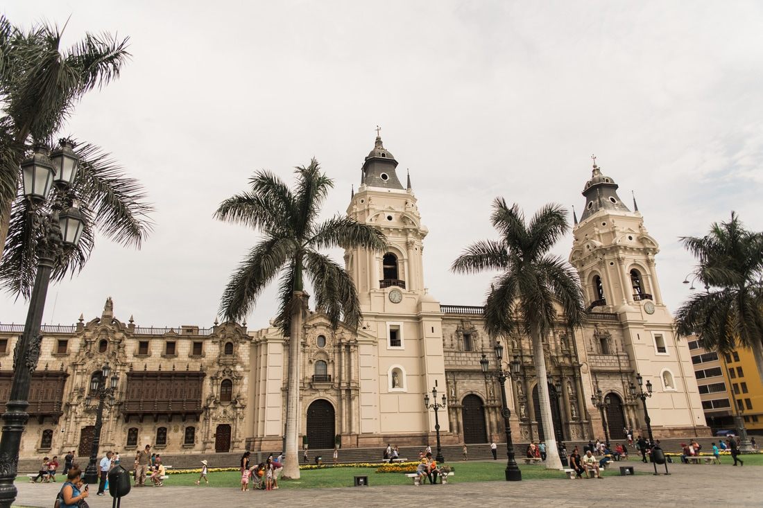 Street scene in the Historic District of Lima, Peru