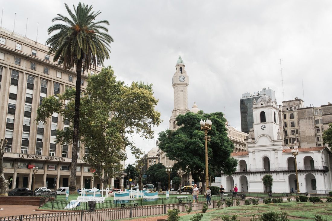 Photo of the ornate facade of a historic building in Buenos Aires, Argentina