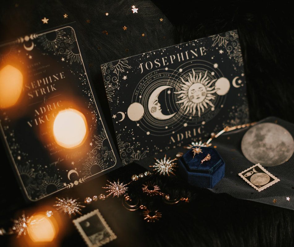 Close-up of the galaxy-inspired decor at That PNW Cabin elopement