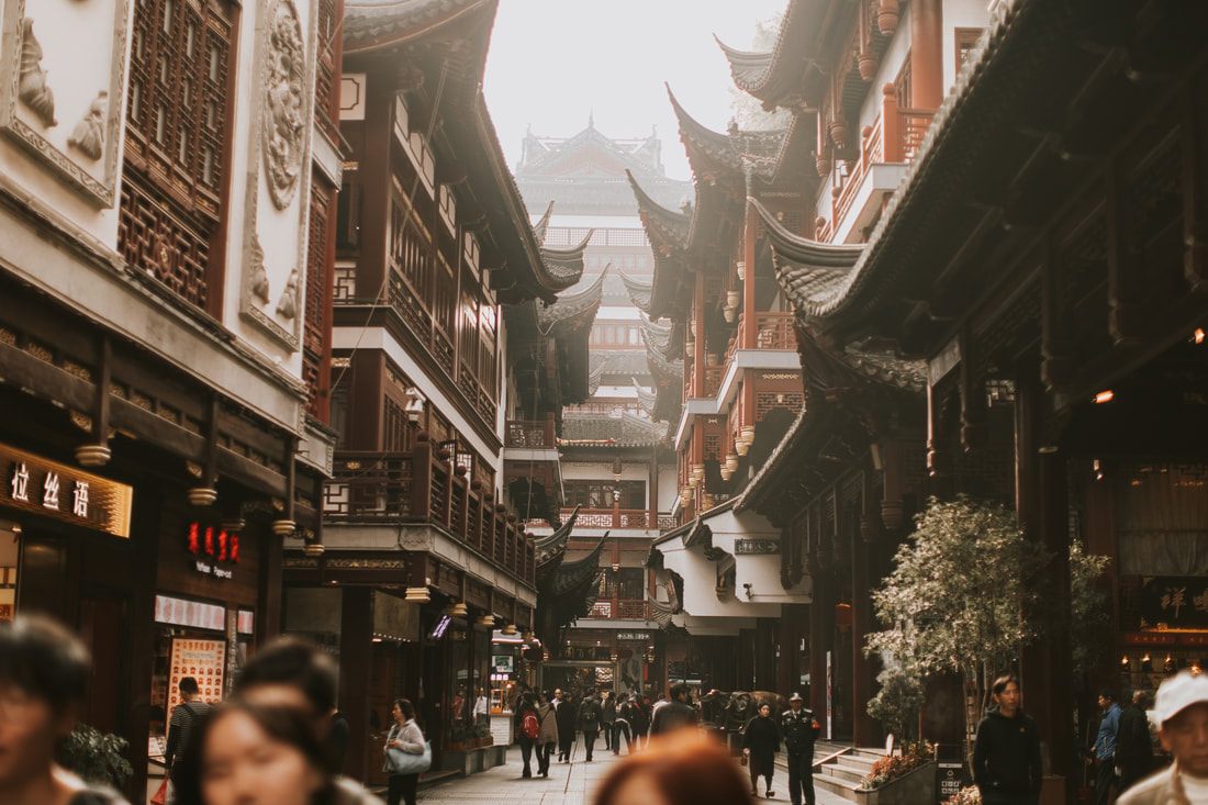 Travel photo of Shanghai's bustling City God Temple district.