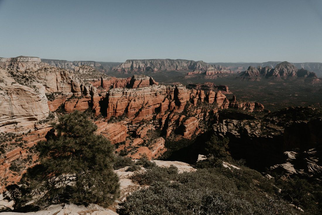 Scenic overlook of Sedona, Arizona at sunset.