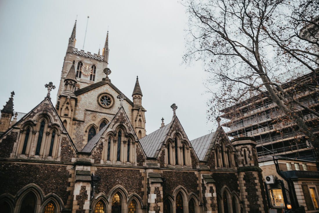 City street scene while wandering London on foot