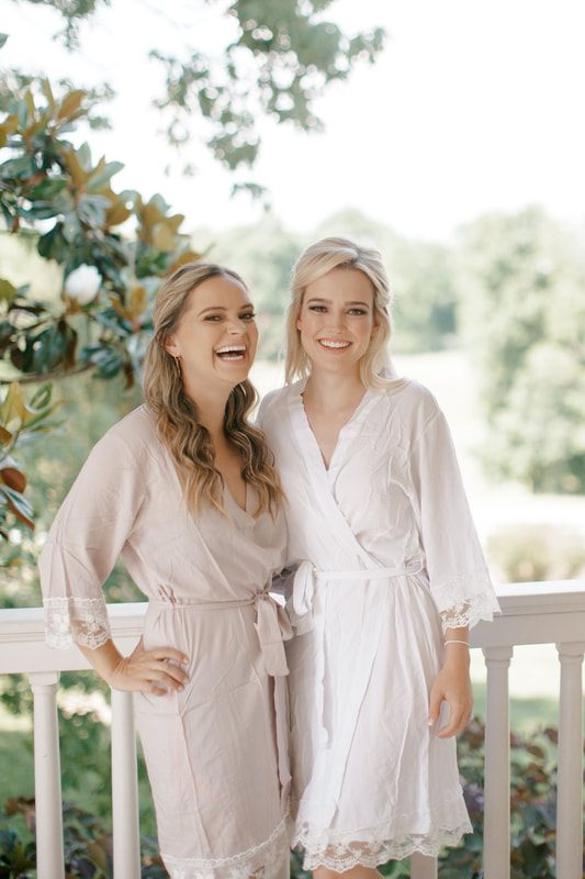 Bridesmaids toasting during Nashville bachelorette party photos