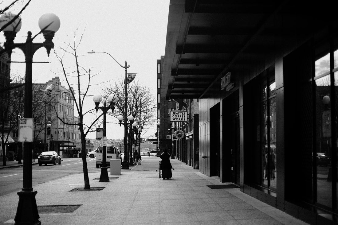 Empty downtown Seattle street during the 2020 COVID-19 quarantine lockdown.