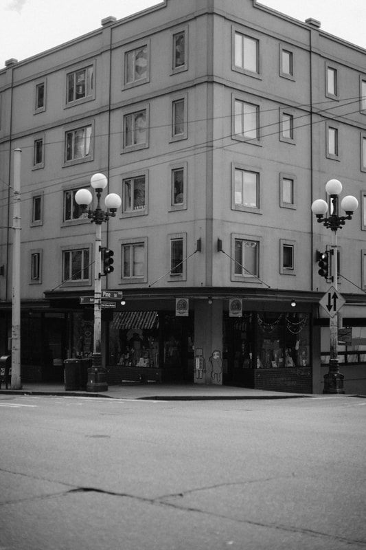 Quiet Seattle market, normally packed with vendors, empty during COVID-19.