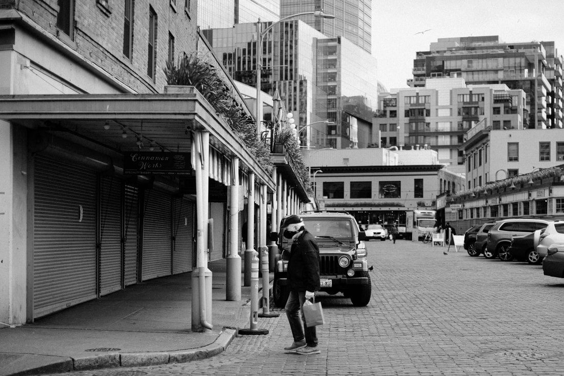Shuttered restaurant storefront in downtown Seattle during the coronavirus quarantine.