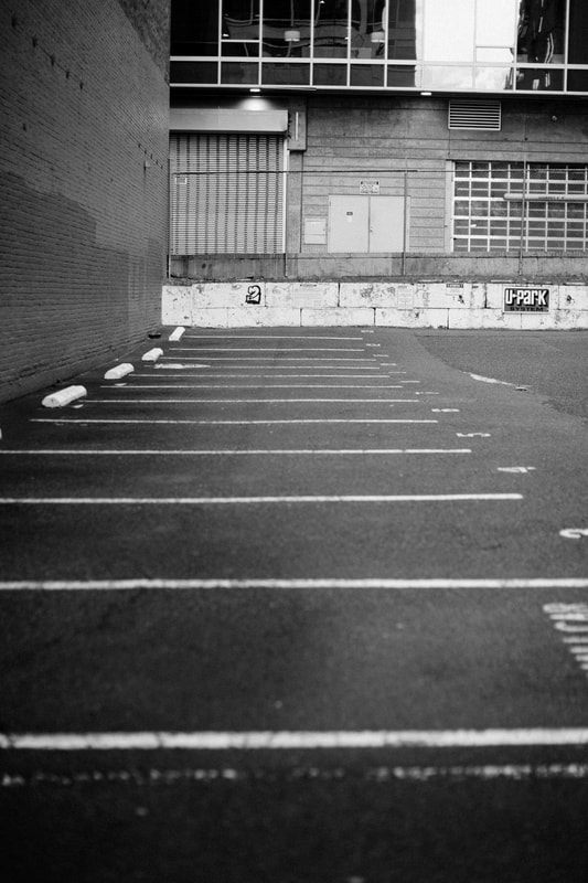 Documentary street photo of empty downtown Seattle during quarantine.