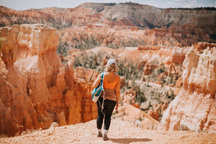 Bryce Canyon women's retreat group hiking the red rock
