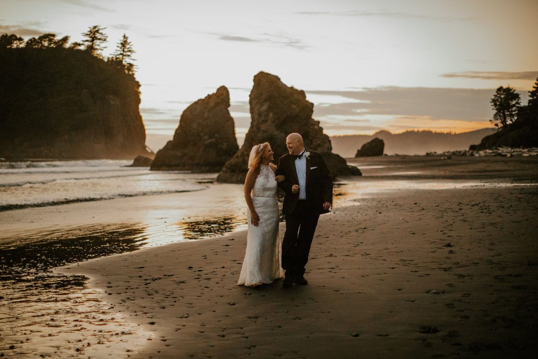 Chris and Shannon exchange vows on the beach at La Push, WA, at sunset.