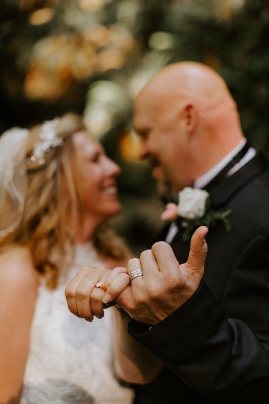 Chris and Shannon share their first kiss during their La Push elopement.