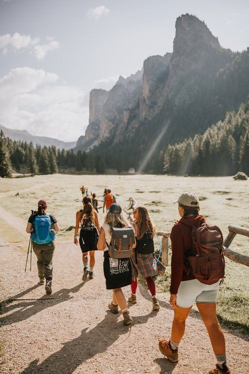 Emerald water of Lago di Braies in the Italian Alps
