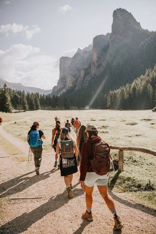 Canoe on Lago di Braies at sunrise