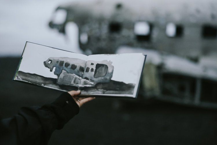 Road trip through the Icelandic landscape