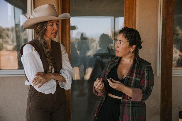 Making pigment from earth and rocks on a Santa Fe women's retreat