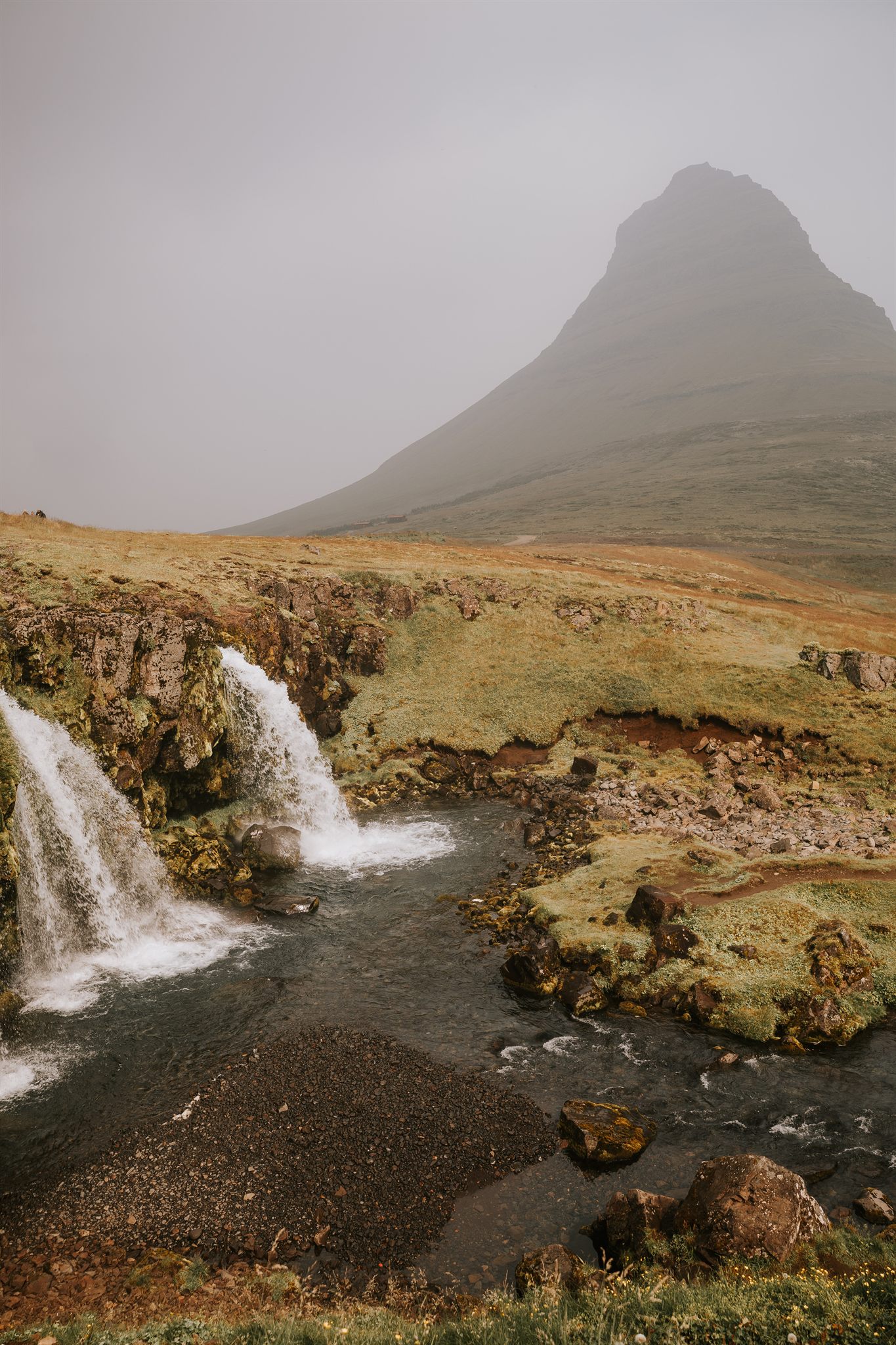 Quiet evening on the Iceland women's retreat