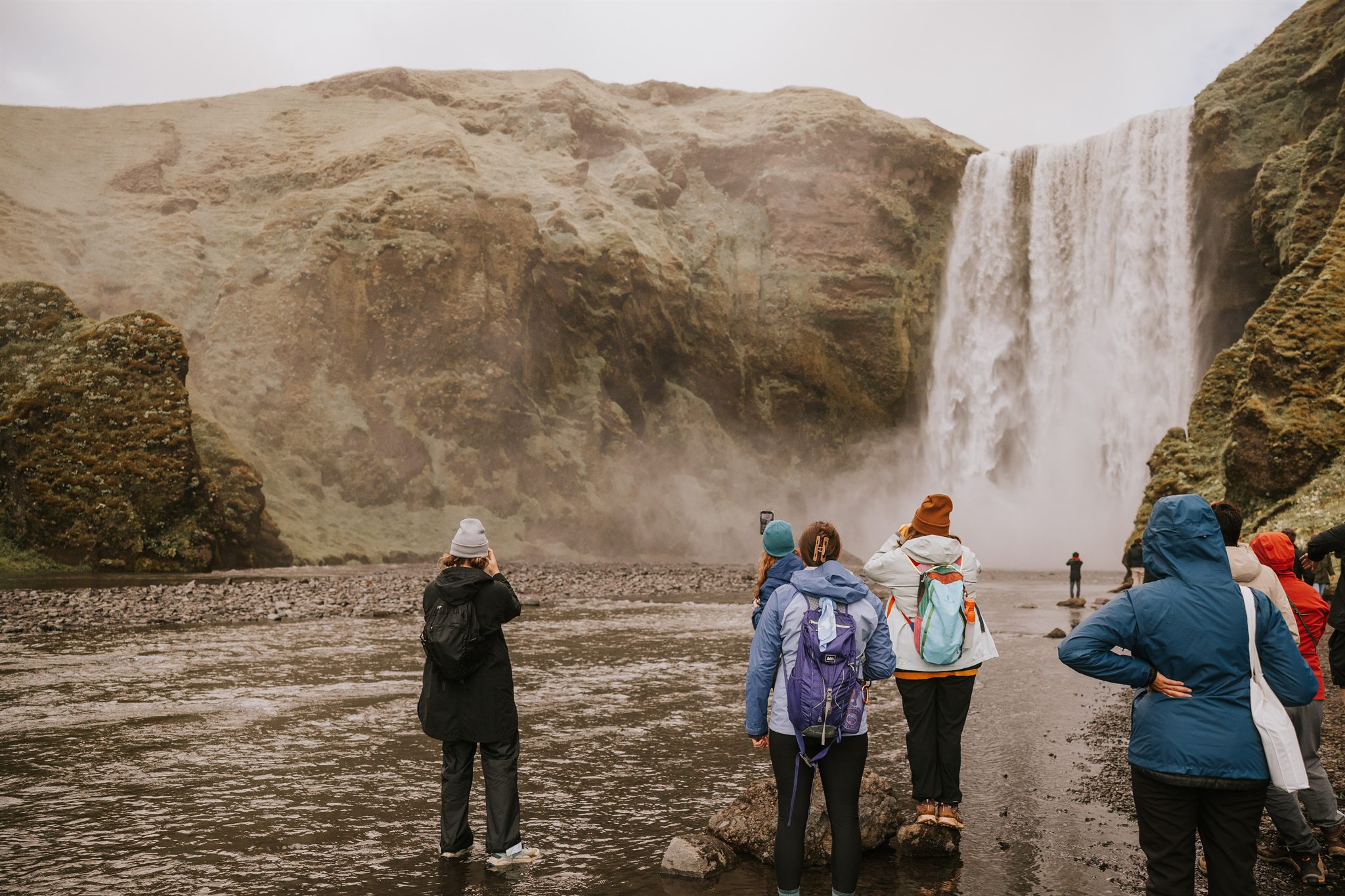Quiet evening on the Iceland women's retreat