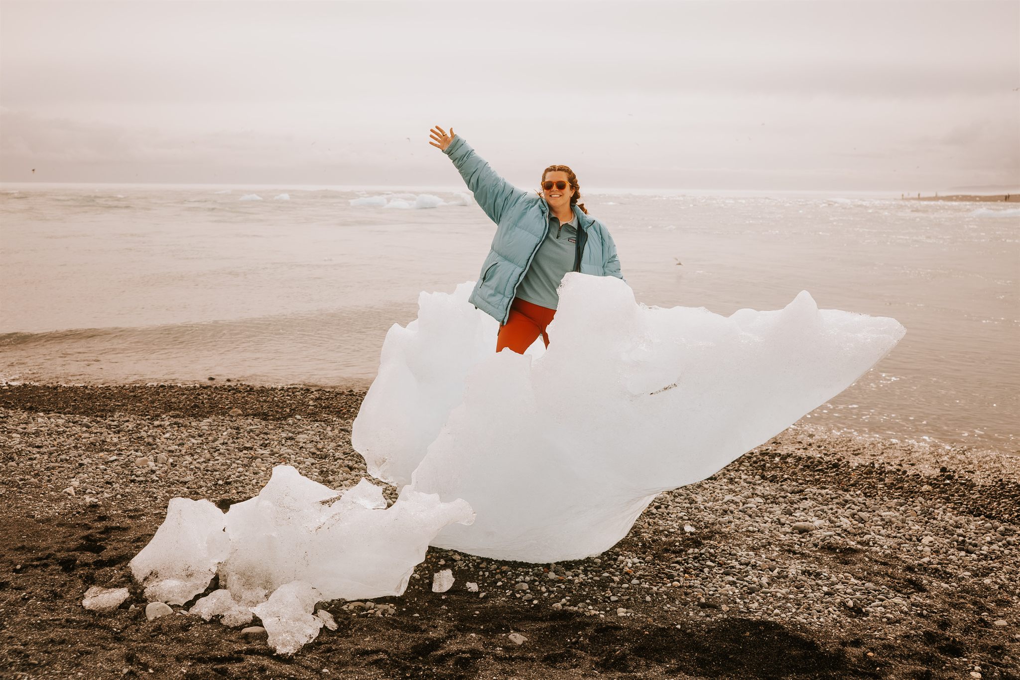 Road trip through the Icelandic landscape on a women's retreat