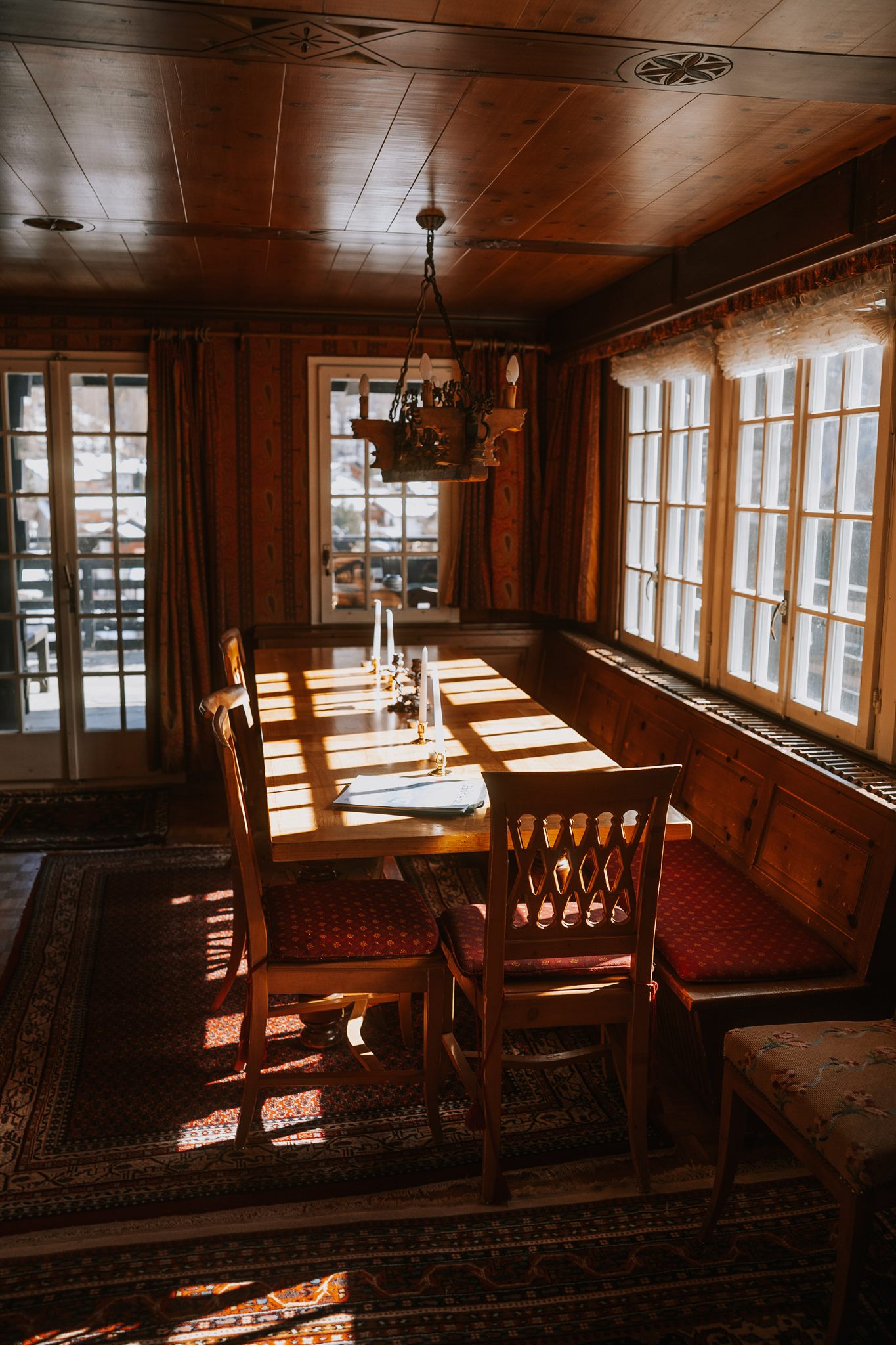 Women writing and creating together at a Zermatt retreat