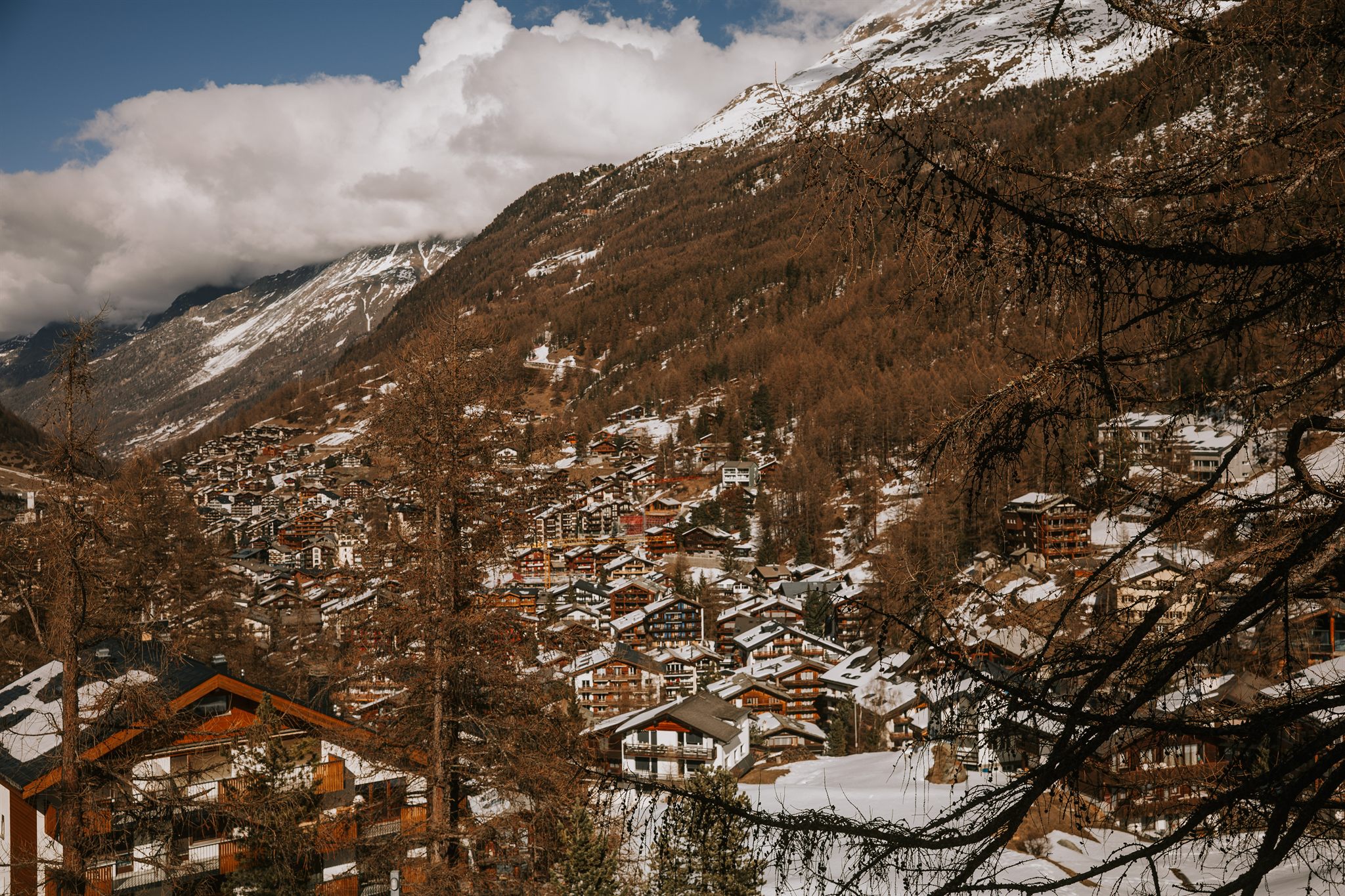 Swiss fondue dinner on a women's retreat in Zermatt